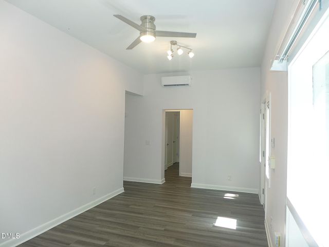 1000 Sparrow Trail D, Chapel Hill, NC 27514