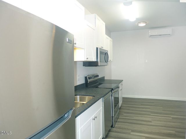 1000 Sparrow Trail D, Chapel Hill, NC 27514