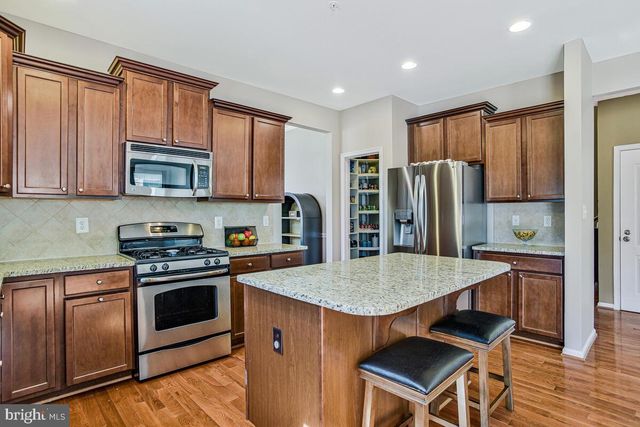 5253 TURKEYFOOT LAKE ST, Waldorf, MD 20602