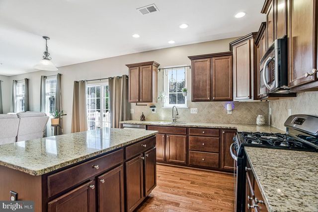 5253 TURKEYFOOT LAKE ST, Waldorf, MD 20602