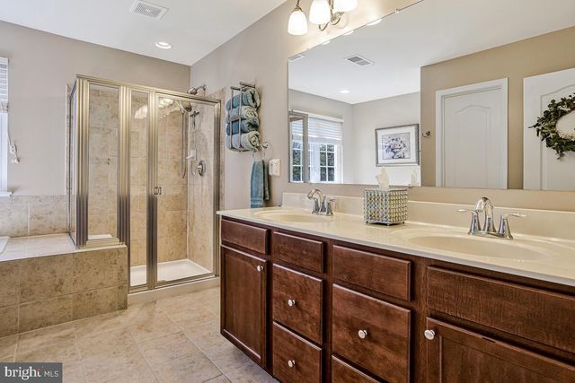 5253 TURKEYFOOT LAKE ST, Waldorf, MD 20602