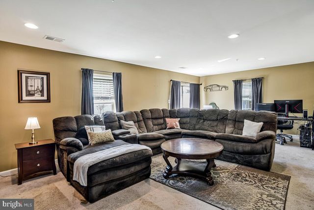 5253 TURKEYFOOT LAKE ST, Waldorf, MD 20602