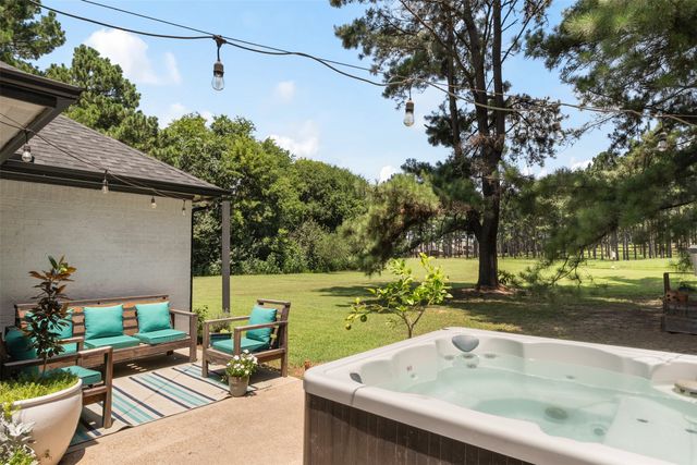 1109 Robbins Road, Athens, TX 75751