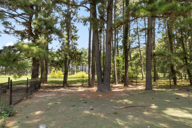 1109 Robbins Road, Athens, TX 75751