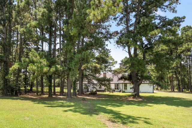 1109 Robbins Road, Athens, TX 75751