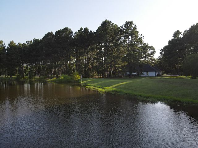 1109 Robbins Road, Athens, TX 75751
