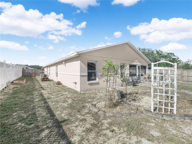 726 17TH STREET NE, Winter Haven, FL 33881