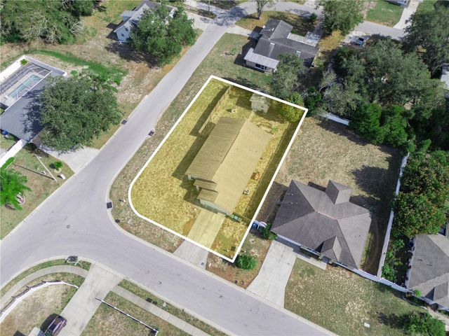 726 17TH STREET NE, Winter Haven, FL 33881