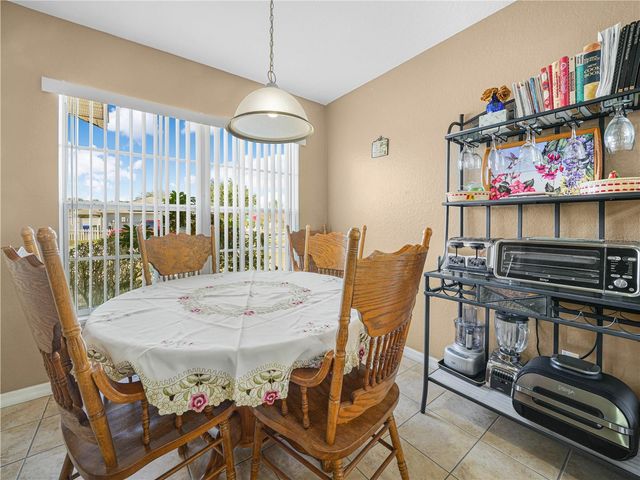 726 17TH STREET NE, Winter Haven, FL 33881