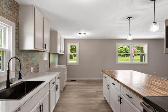 4587 Lahr Rd, Springfield, TN 37172