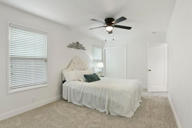 32 E Mckenzie Ave, Stockton, CA 95204