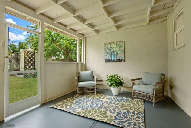 32 E Mckenzie Ave, Stockton, CA 95204