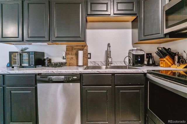 5300 E Cherry Creek South Drive 1116, Denver, CO 80246