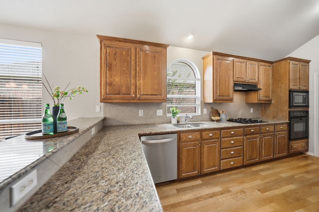 4132 Yancey Lane, Fort Worth, TX 76244
