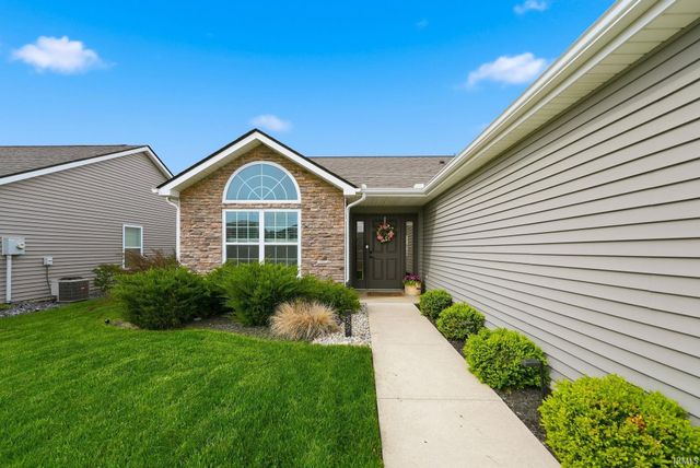 11014 wingara Way, Roanoke, IN 46783