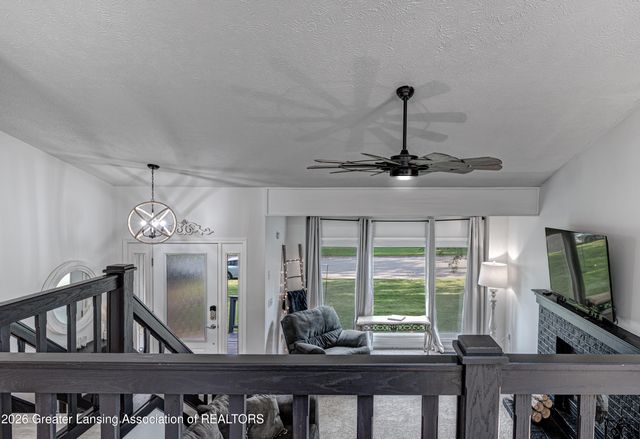 5980 Arvida Drive, Lansing, MI 48911