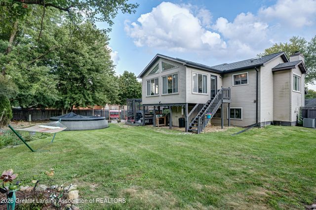 5980 Arvida Drive, Lansing, MI 48911