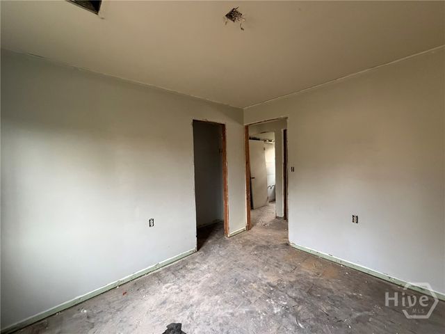 1804 DELESSEPS Avenue, Savannah, GA 31404