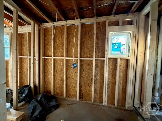 1804 DELESSEPS Avenue, Savannah, GA 31404