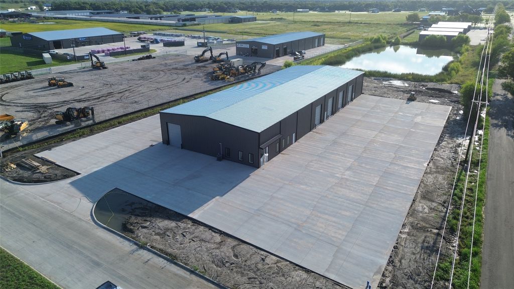 5329 Novak Street, Caddo Mills, TX 75135