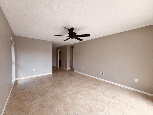 4901 LANSING ST NE, St Petersburg, FL 33703