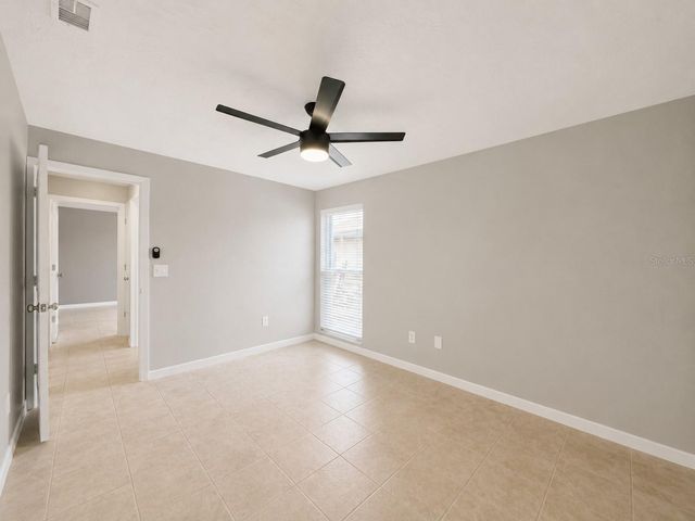 4901 LANSING ST NE, St Petersburg, FL 33703