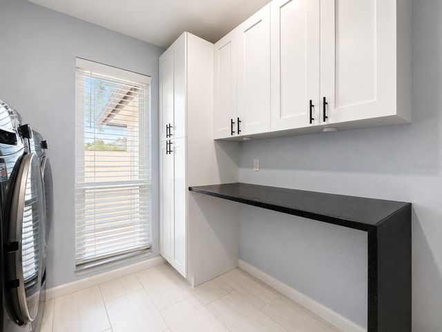 4901 LANSING ST NE, St Petersburg, FL 33703