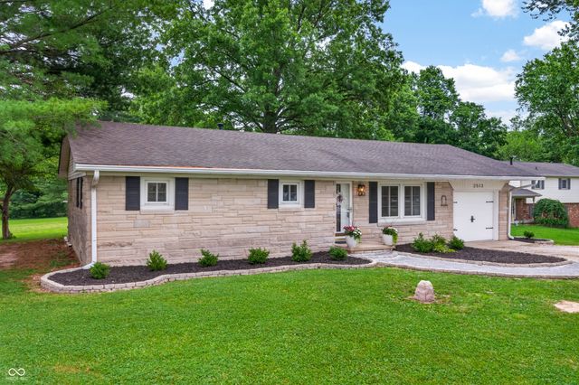 2513 N Centerline Road, Franklin, IN 46131