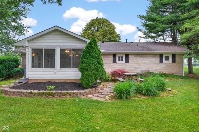 2513 N Centerline Road, Franklin, IN 46131