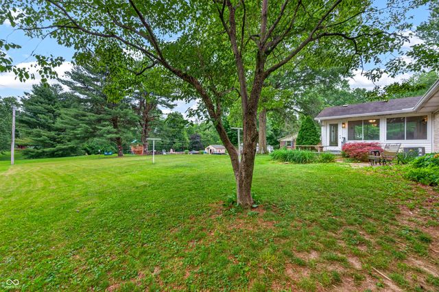 2513 N Centerline Road, Franklin, IN 46131