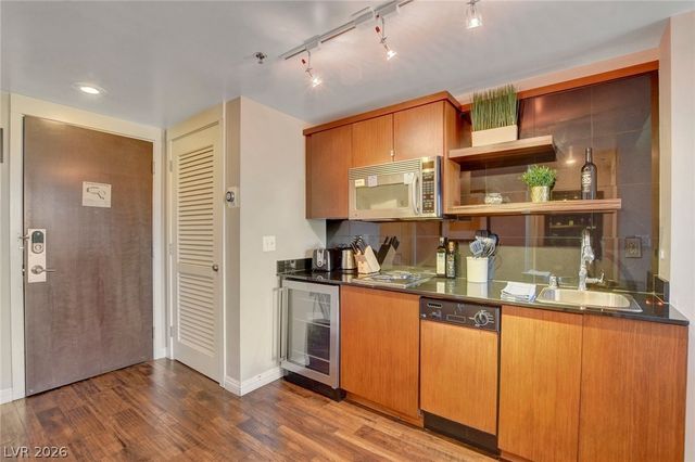29 Montelago Boulevard 202, Henderson, NV 89011