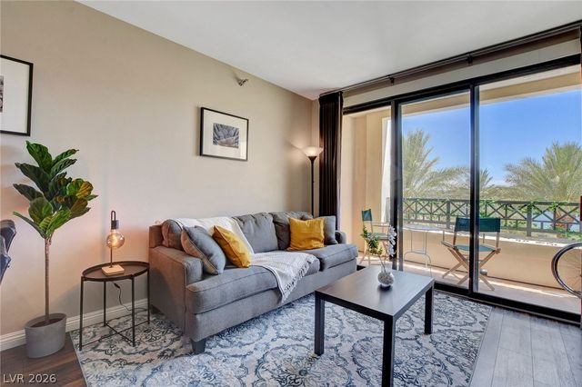 29 Montelago Boulevard 202, Henderson, NV 89011