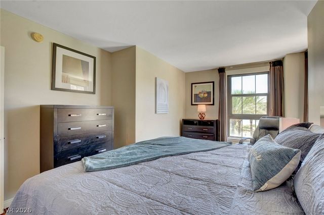 29 Montelago Boulevard 202, Henderson, NV 89011