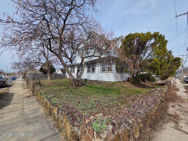 59 Highland Boulevard, Keansburg, NJ 07734