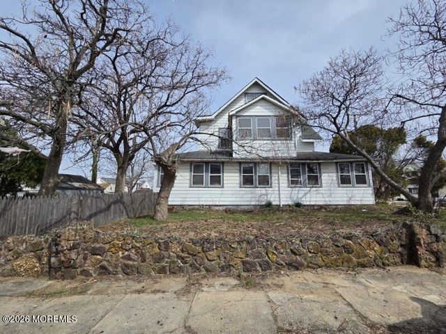 59 Highland Boulevard, Keansburg, NJ 07734