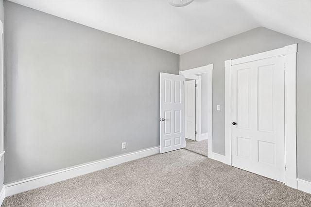 135 Sycamore St, New Bedford, MA 02740