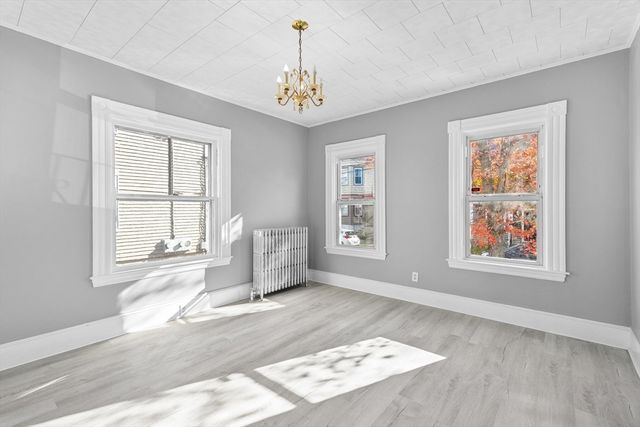 135 Sycamore St, New Bedford, MA 02740