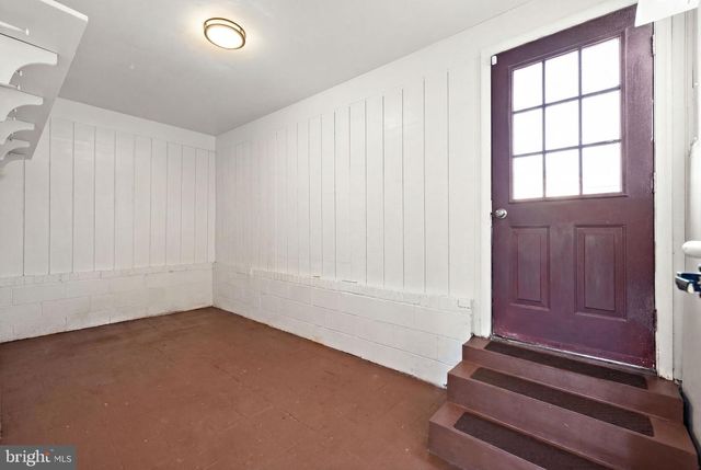 2407 LARKWOOD DR, Wilmington, DE 19810