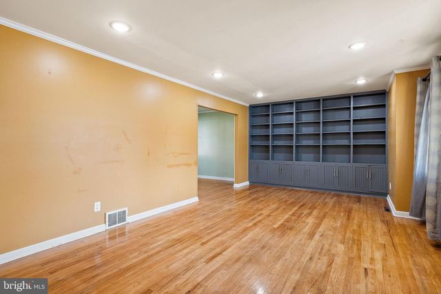 2407 LARKWOOD DR, Wilmington, DE 19810