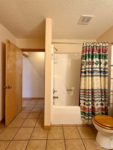 7769 Lakeside Dr, Milton, FL 32571