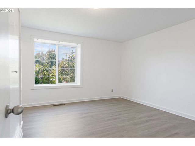 3070 TROTH Ct Se, Salem, OR 97302