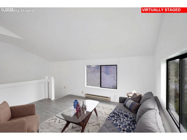 3070 TROTH Ct Se, Salem, OR 97302