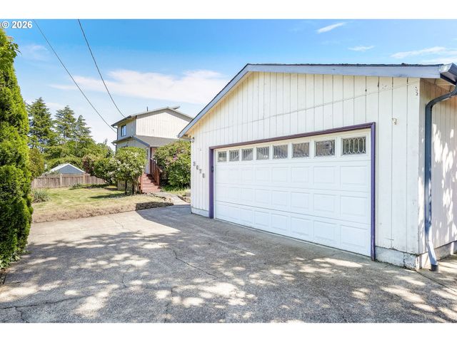 3070 TROTH Ct Se, Salem, OR 97302