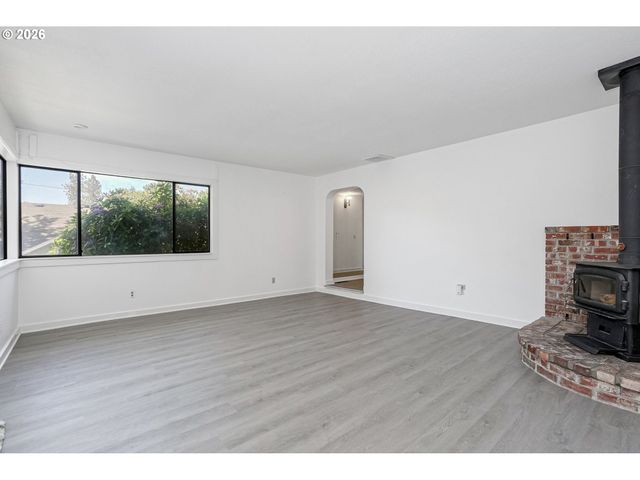 3070 TROTH Ct Se, Salem, OR 97302