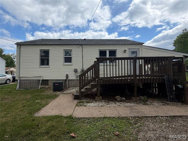 1235 Saint Florence Drive, Florissant, MO 63031