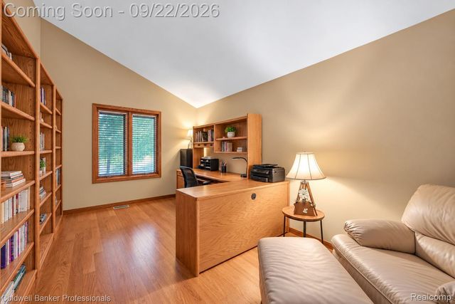 2602 Browning Drive, Orion Charter Township, MI 48360