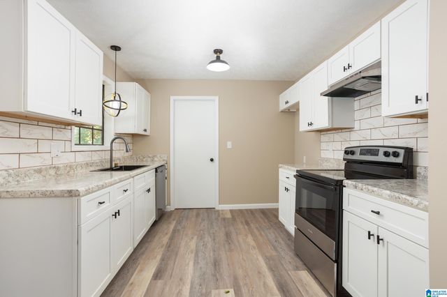 126 WEAVER LANE, Weaver, AL 36277