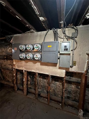 2753 Wallace Avenue, Bronx, NY 10467