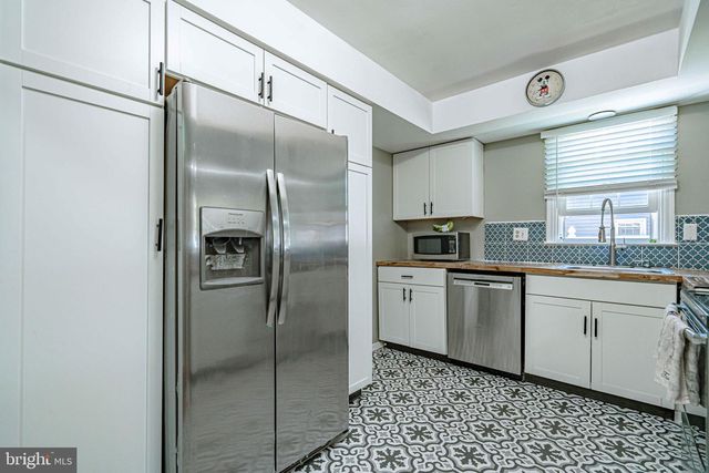 130 ELLEN WAY, Harleysville, PA 19438