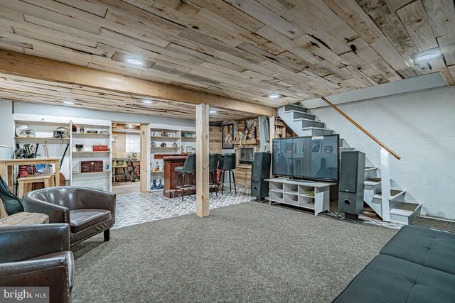 130 ELLEN WAY, Harleysville, PA 19438